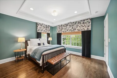 $1,899,000 | 1620 Canterbury Lane, Glenview, IL 60025
