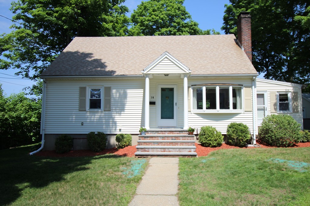 16 R Ward Street Woburn, MA 01801 - Photo 1 of 25 Gallery Image 1