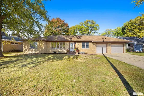 $229,000 | 205 West Glen Avenue, Peoria, IL 61614