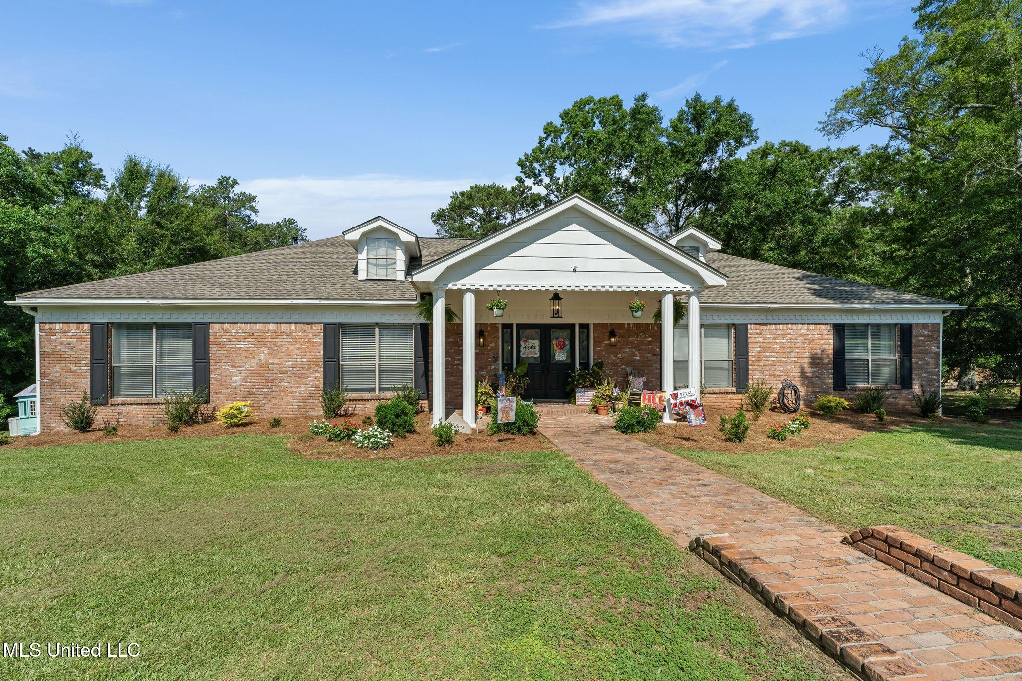 725 Hillcrest Loop Petal, MS 39465 - Photo 2 of 70 725_Hillcrest_Loop-2