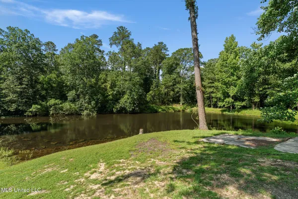 $485,000 | 725 Hillcrest Loop, Petal, MS 39465