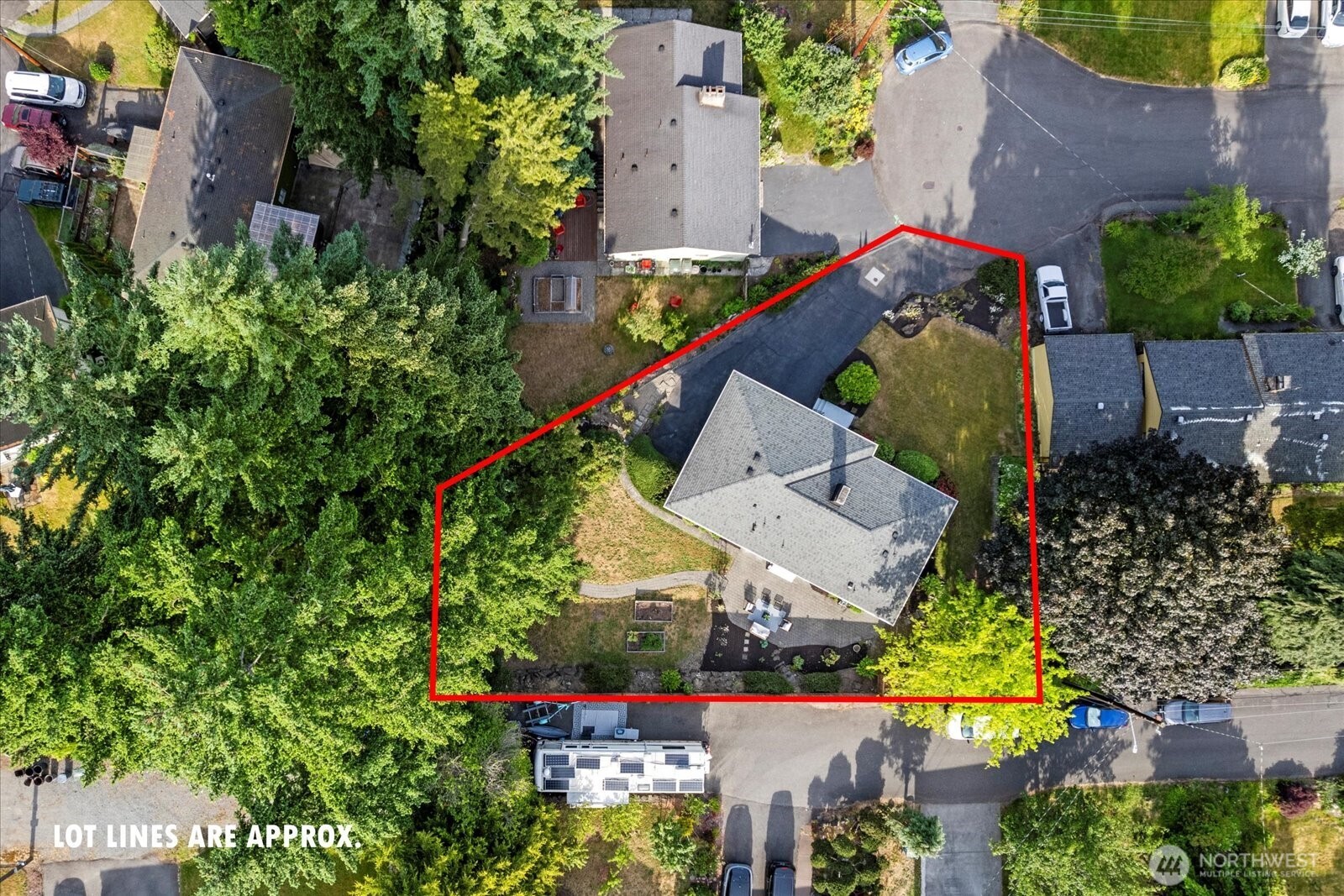 23908 80th Place West Edmonds, WA 98026 - Photo 36 of 40 an aerial view of a house