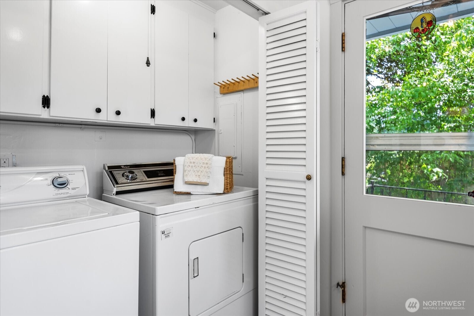 23908 80th Place West Edmonds, WA 98026 - Photo 10 of 40