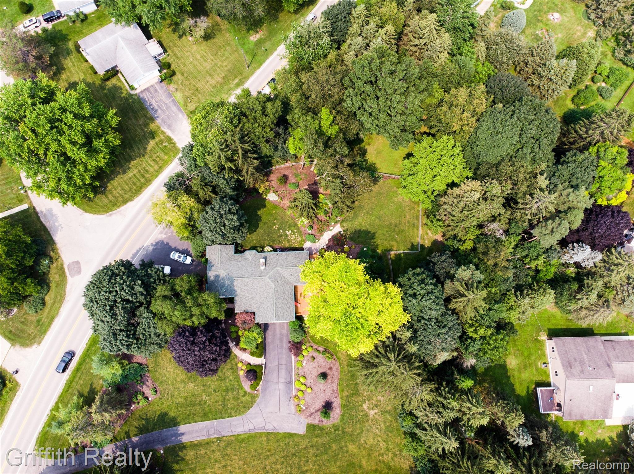 2450 Golf Club Road Howell, MI 48843 - Photo 47 of 59 2450 Golf Road-54.jpg
