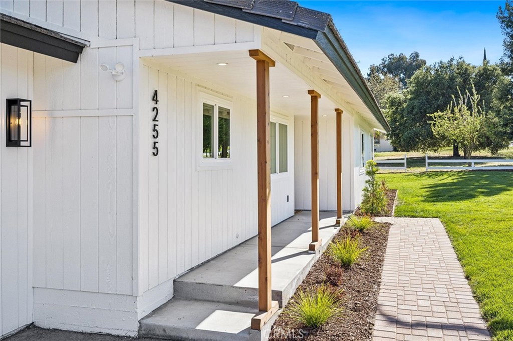 4255 San Benito Road Atascadero, CA 93422 - Photo 2 of 53