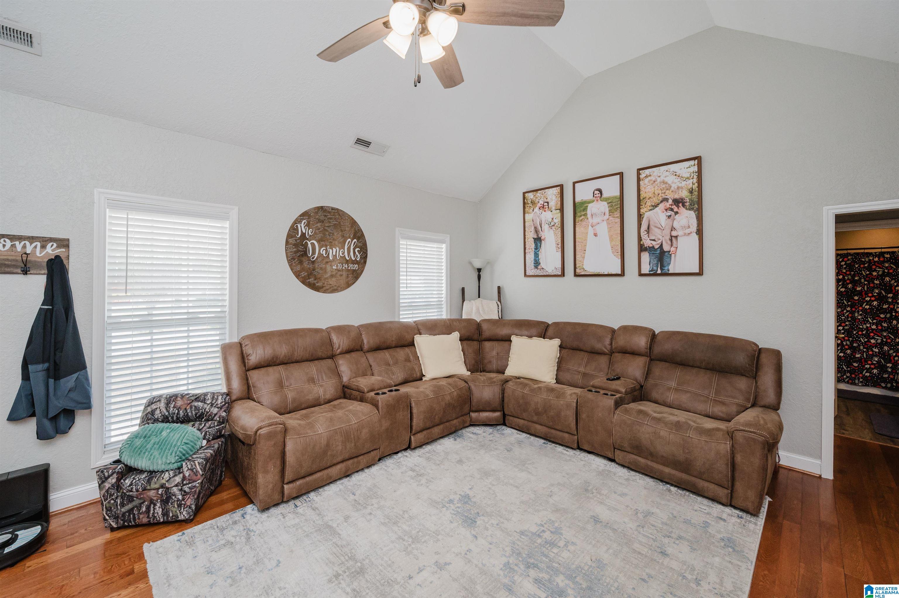 294 Miranda Road Warrior, AL 35180 - Photo 5 of 31