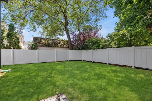 $1,790,000 | 439 Bayview Avenue, Cedarhurst, NY 11516