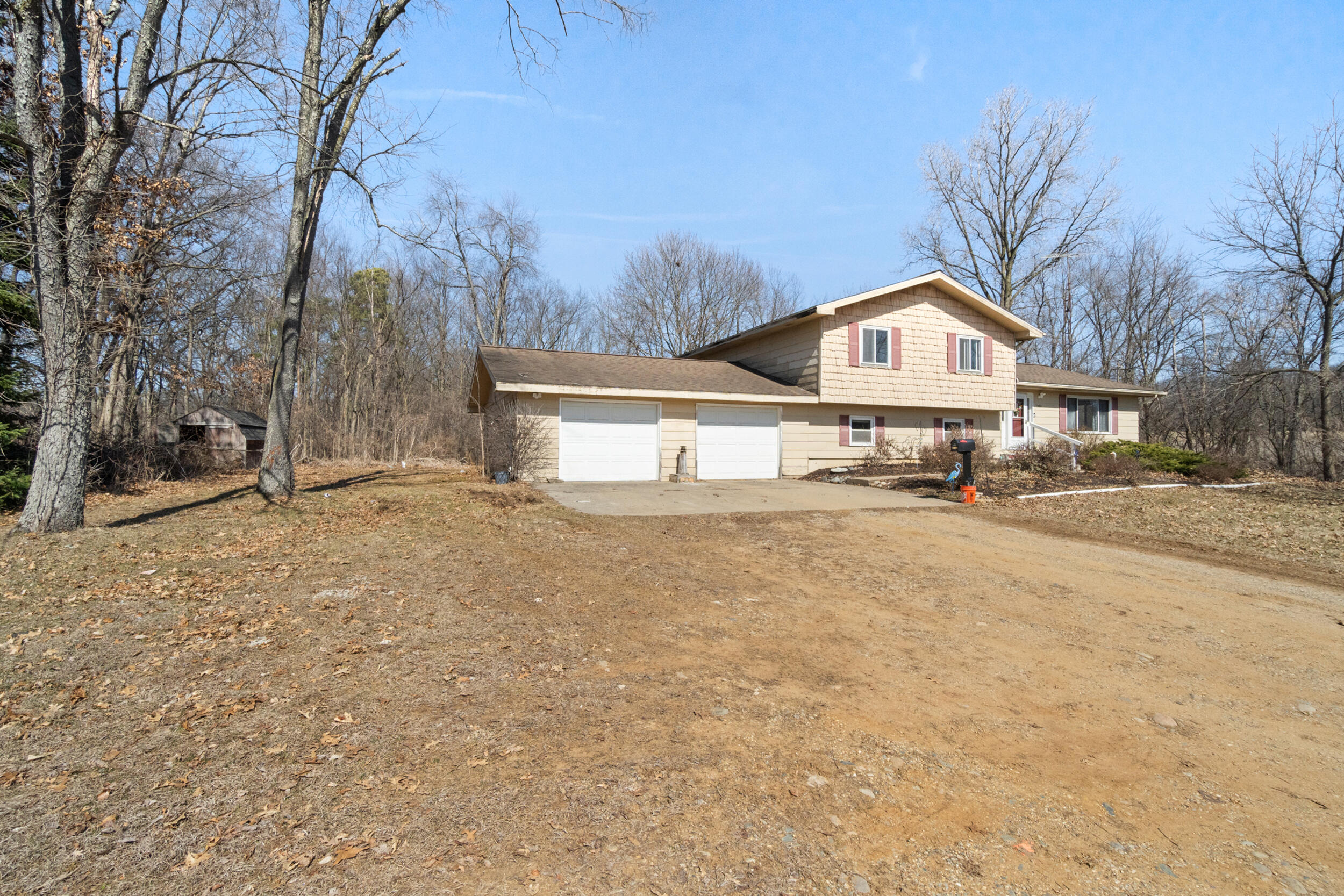 7998 Sears Road Horton, MI 49246 - Photo 5 of 69 5_7998 sears rd horton mi 49246 - 00057
