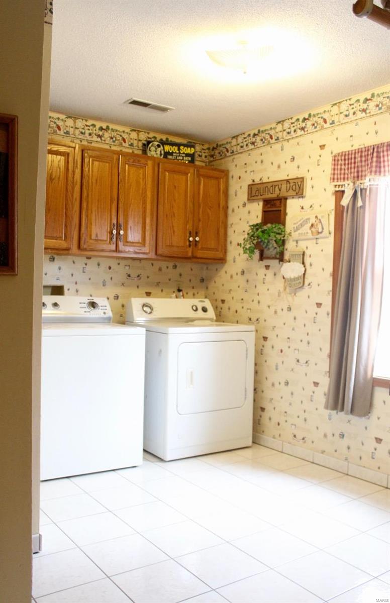 4975 Woodhaven Road Pinckneyville, IL 62274 - Photo 32 of 35 Gallery Image 32