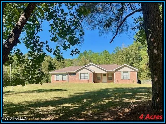 $260,000 | 363 John Branch Road, Batesville, MS 38606