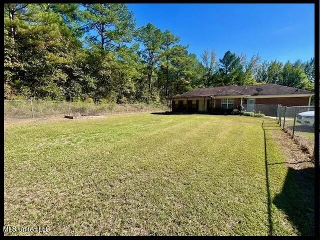 $260,000 | 363 John Branch Road, Batesville, MS 38606