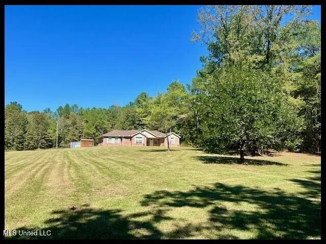 $260,000 | 363 John Branch Road, Batesville, MS 38606