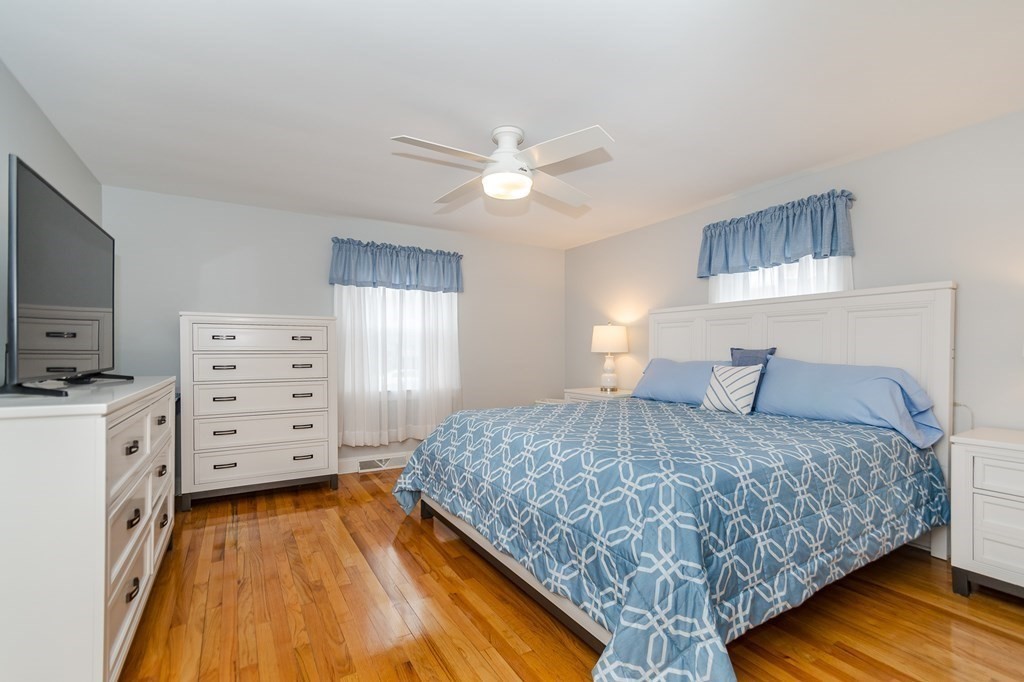 19 Bradley Road Danvers, MA 01923 - Photo 12 of 26 Gallery Image 12
