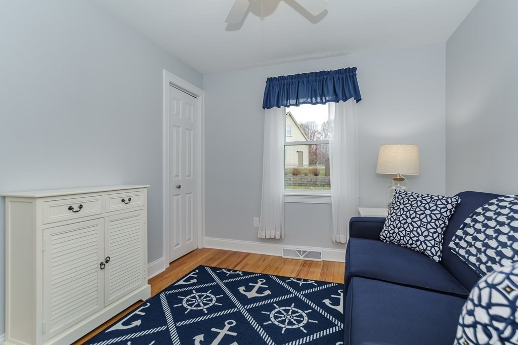 19 Bradley Road Danvers, MA 01923 - Photo 18 of 26 Gallery Image 18