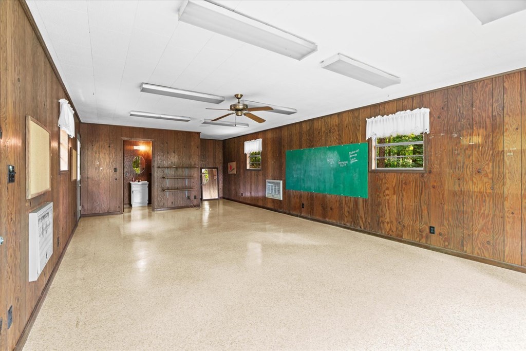 1070 Lovers Lane Road Southeast Calhoun, GA 30701 - Photo 42 of 54 Gallery Image 42