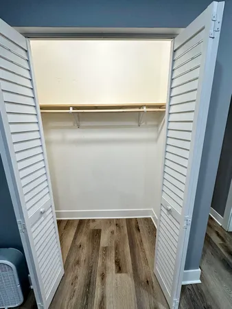$1,700 | 2713 West Gladys Avenue, Unit 3, Chicago, IL 60612