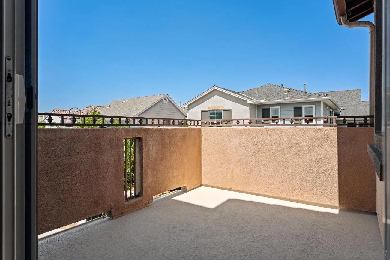 4326 Star Path Way, Unit 1 Oceanside, CA 92056 - Photo 19 of 46 Gallery Image 19