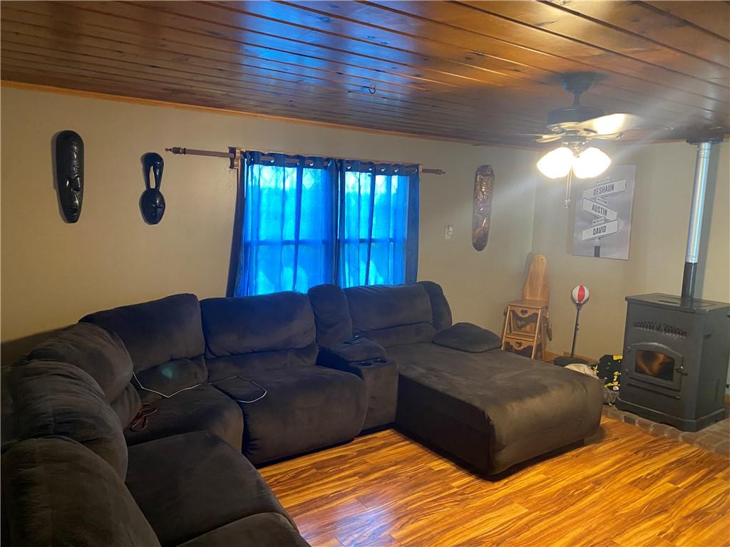 618 Conneaut Lake Road Adamsville, PA 16110 - Photo 6 of 24 Gallery Image 6