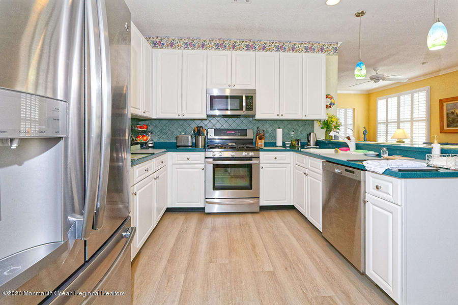 53 Quail Road Barnegat, NJ 08005 - Photo 12 of 27 11 (1)
