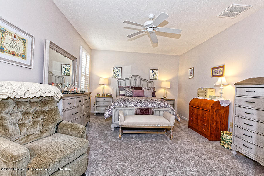53 Quail Road Barnegat, NJ 08005 - Photo 18 of 27 17 (1)