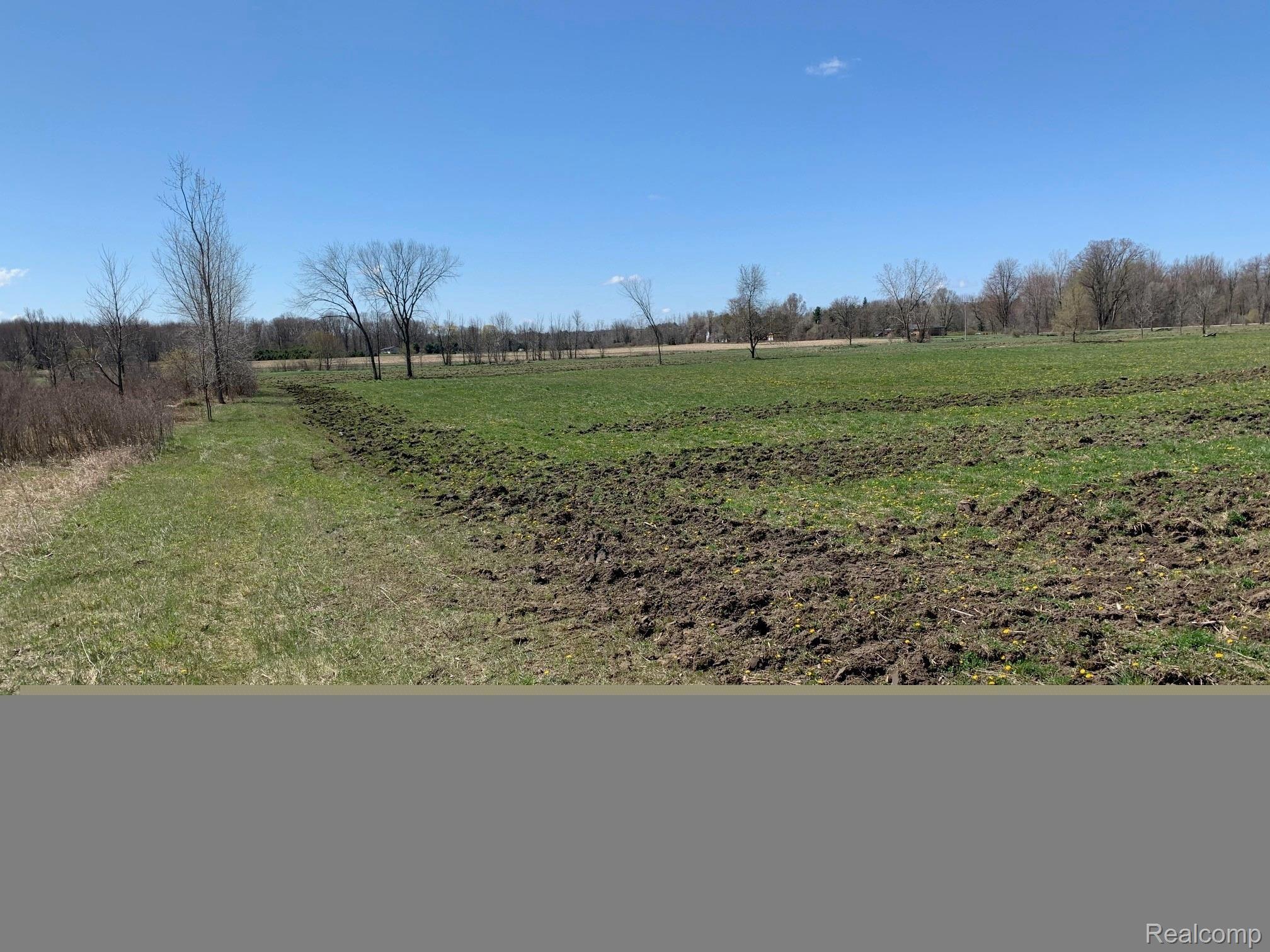 1978 Roods Lake Road Lapeer, MI 48446 - Photo 27 of 34 IMG_4017.jpg