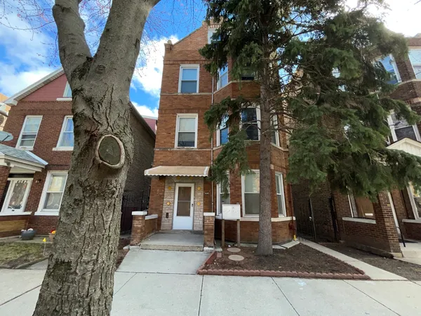 $1,200 | 4045 South Richmond Street, Unit 1, Chicago, IL 60632