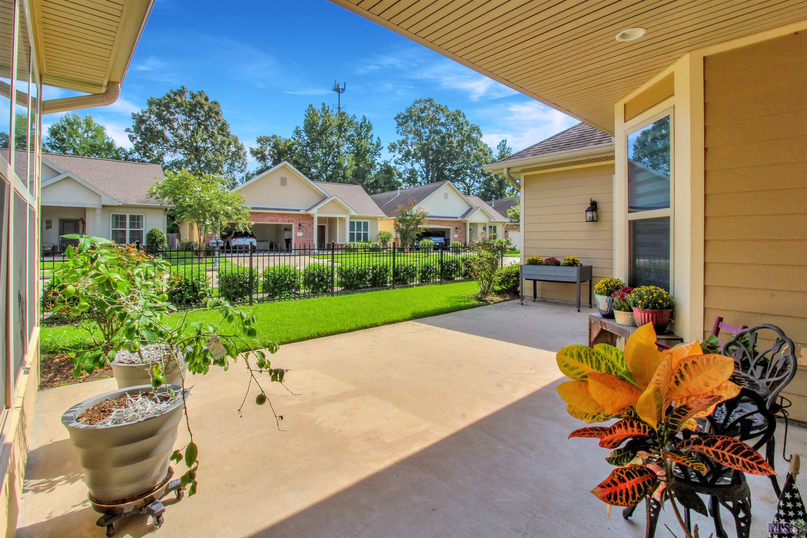 7111 Village Maison Court, Unit 17 Baton Rouge, LA 70809 - Photo 14 of 17