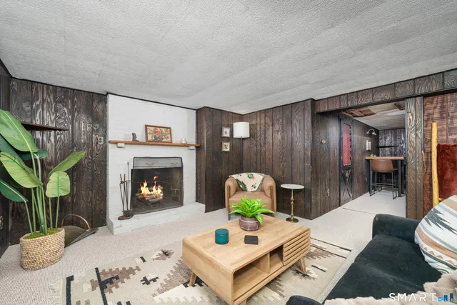 a view of a storage & utility room