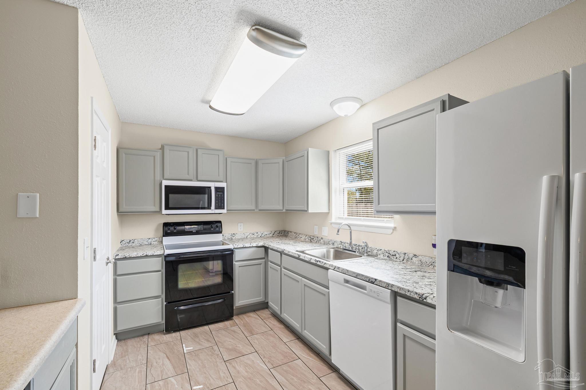5247 Catalina Street Pace, FL 32571 - Photo 12 of 44