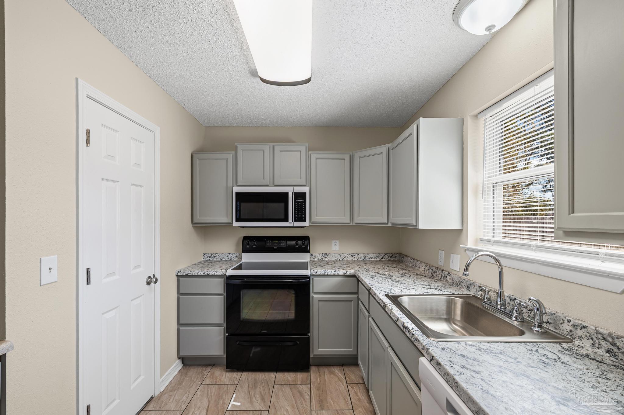 5247 Catalina Street Pace, FL 32571 - Photo 13 of 44