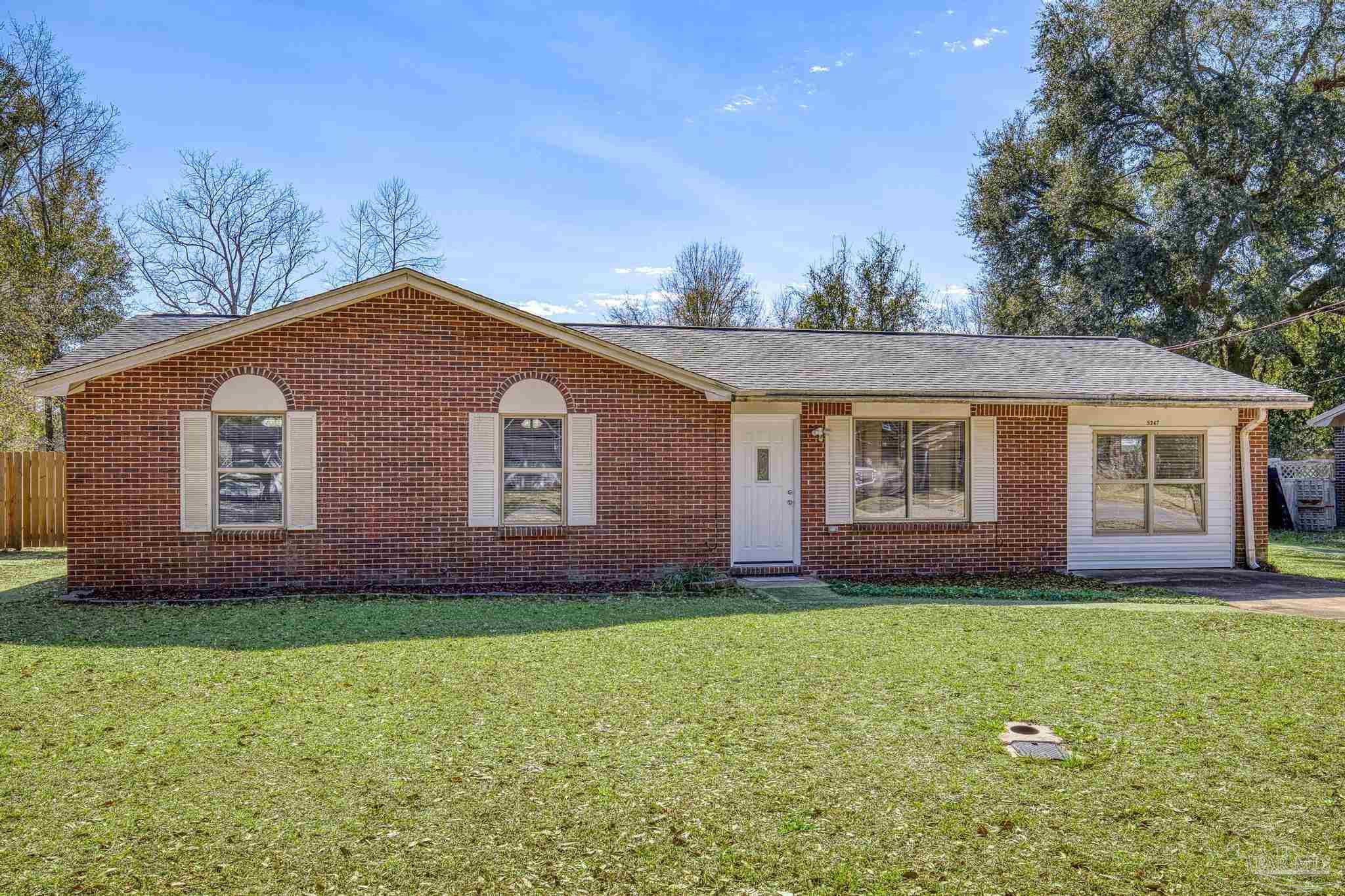 5247 Catalina Street Pace, FL 32571 - Photo 4 of 44