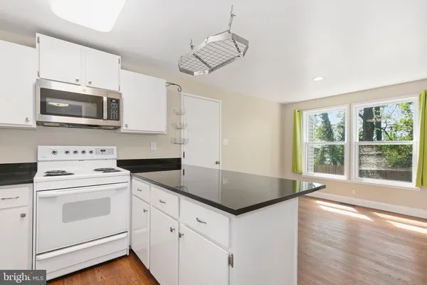 $649,900 | 9406 Hale Place, Silver Spring, MD 20910