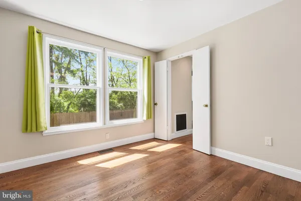 $649,900 | 9406 Hale Place, Silver Spring, MD 20910