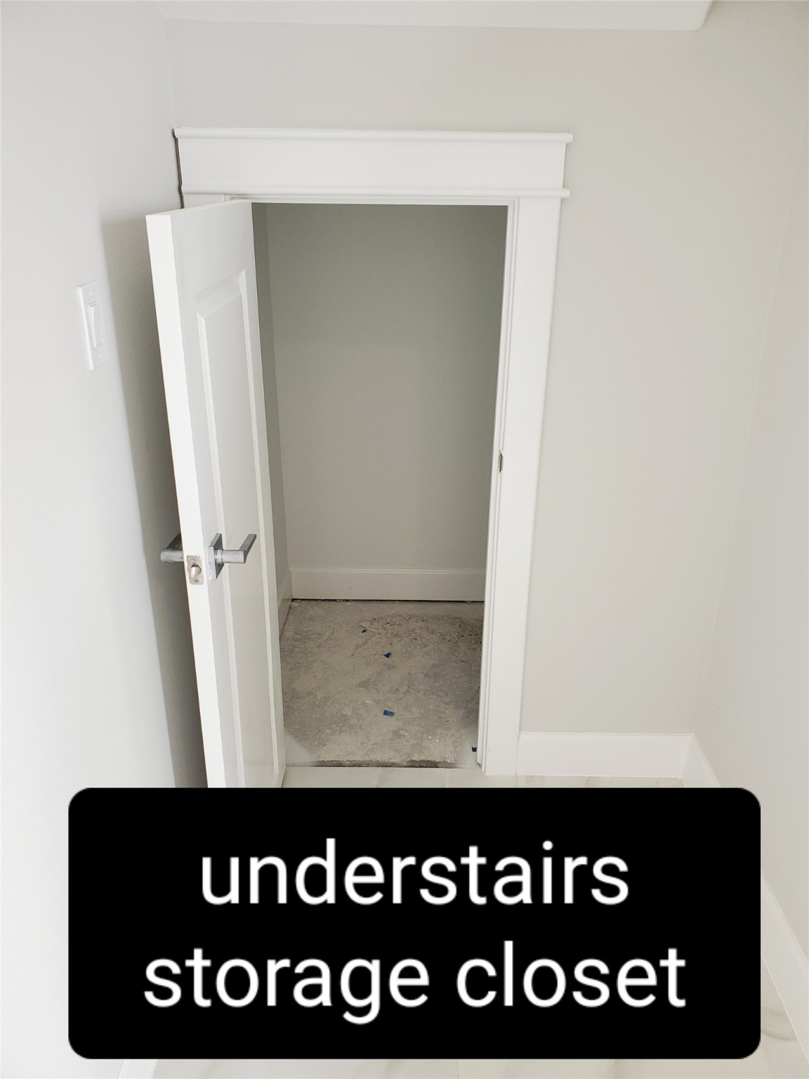 720 C Link Road Houston, TX 77009 - Photo 5 of 40 a view of door