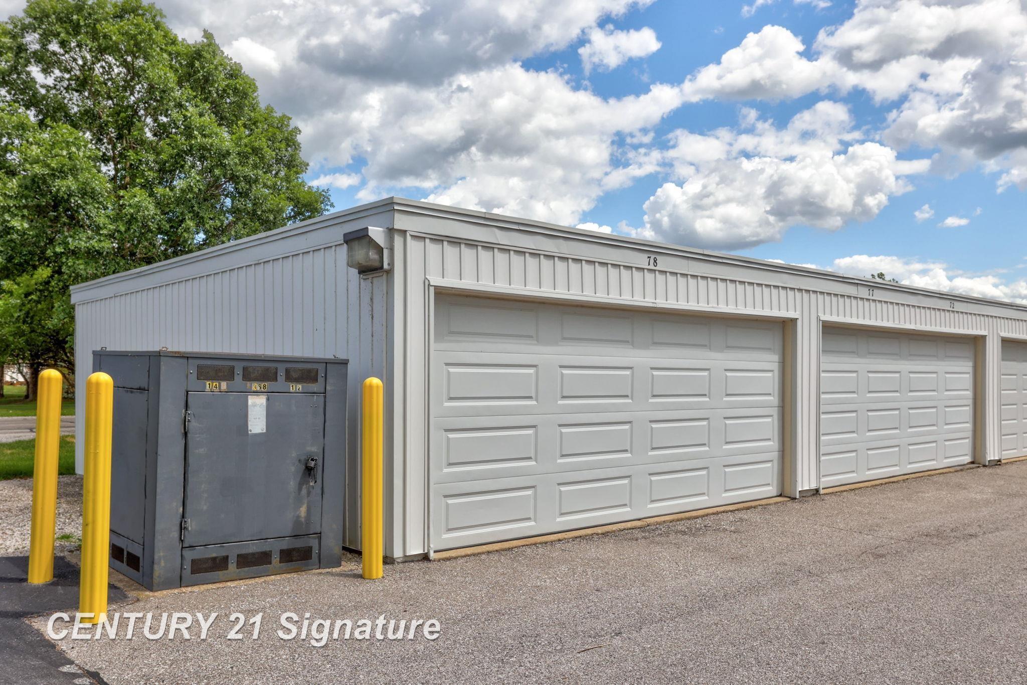 719 Kennely Road, Unit E78 Saginaw, MI 48609 - Photo 33 of 48