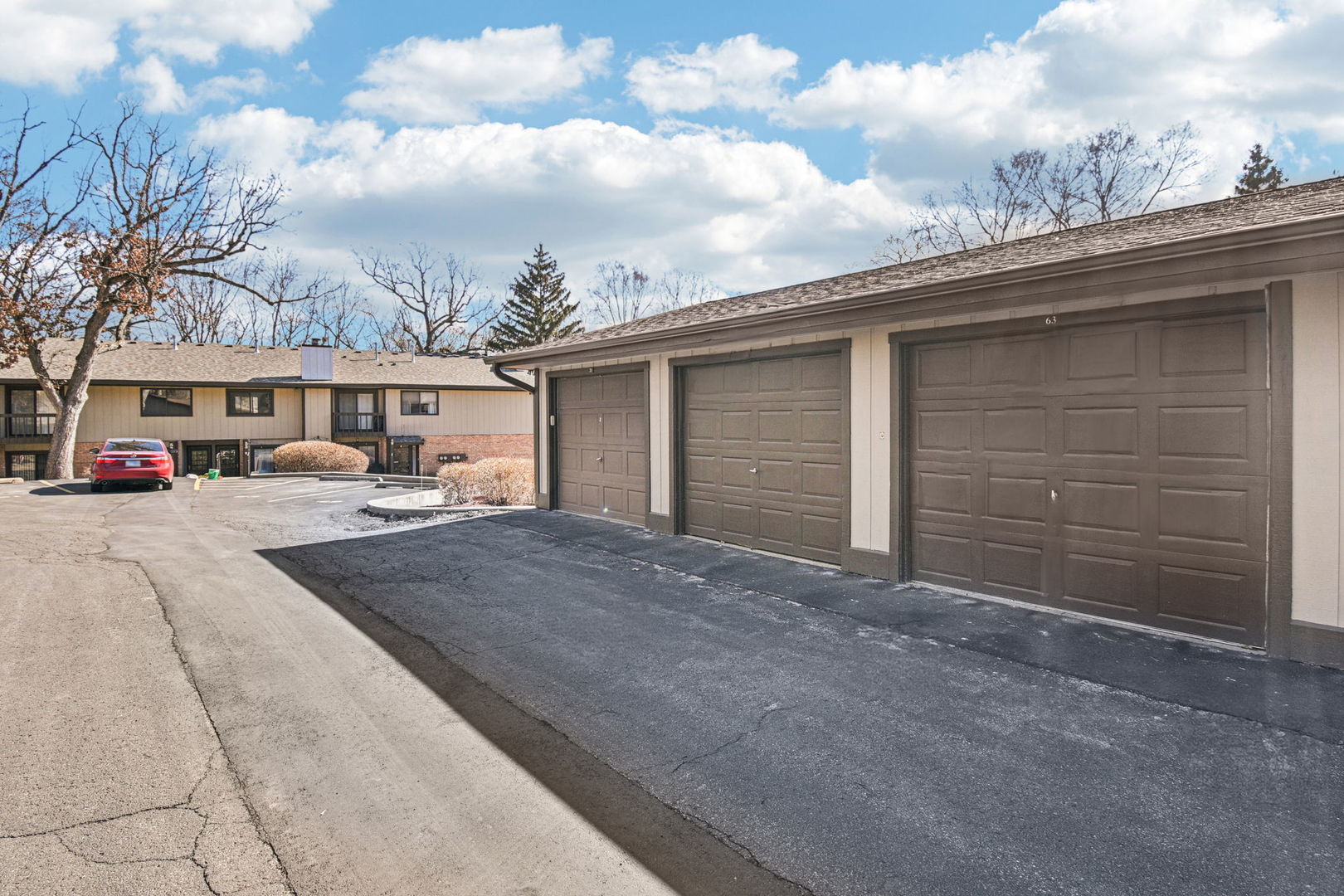 67 Woodhills Bay Road Fox Lake, IL 60020 - Photo 18 of 27 a view of a car park in front of house