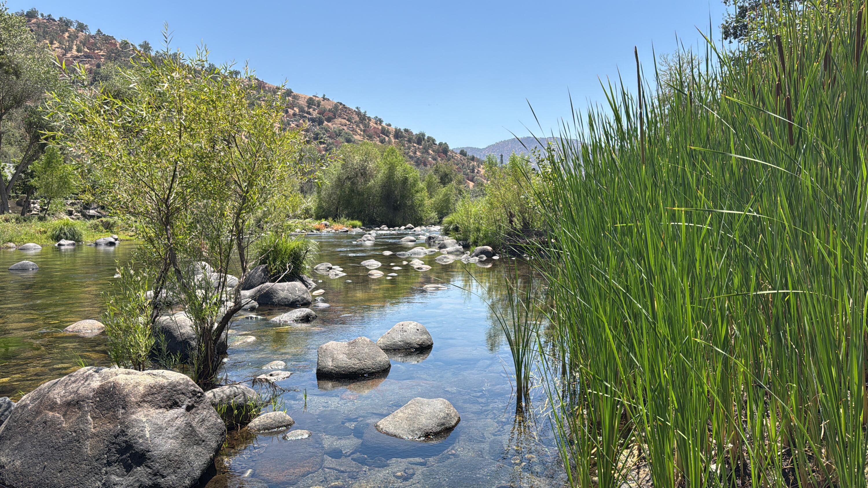 Three North Kaweah River Drive Three Rivers, CA 93271 - Photo 1 of 31 a picture of lake view