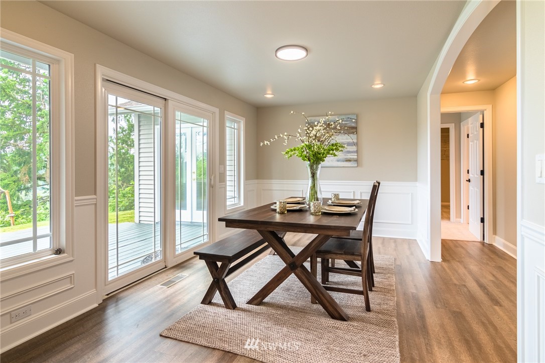 18321 Southeast 147th Place Renton, WA 98059 - Photo 9 of 40 Gallery Image 9