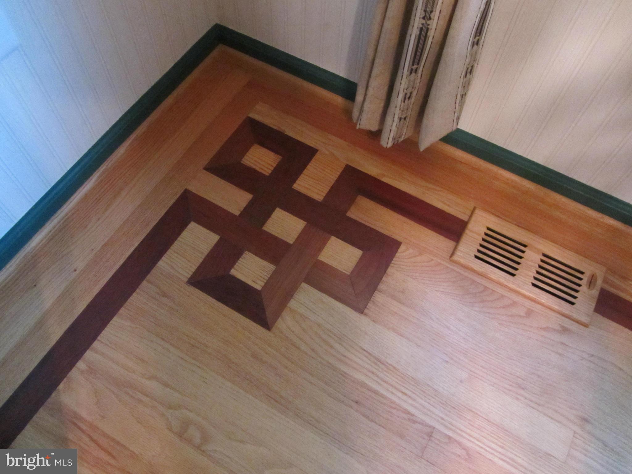 9221 Bretton Reef Road Baltimore, MD 21234 - Photo 5 of 30 Dining Room