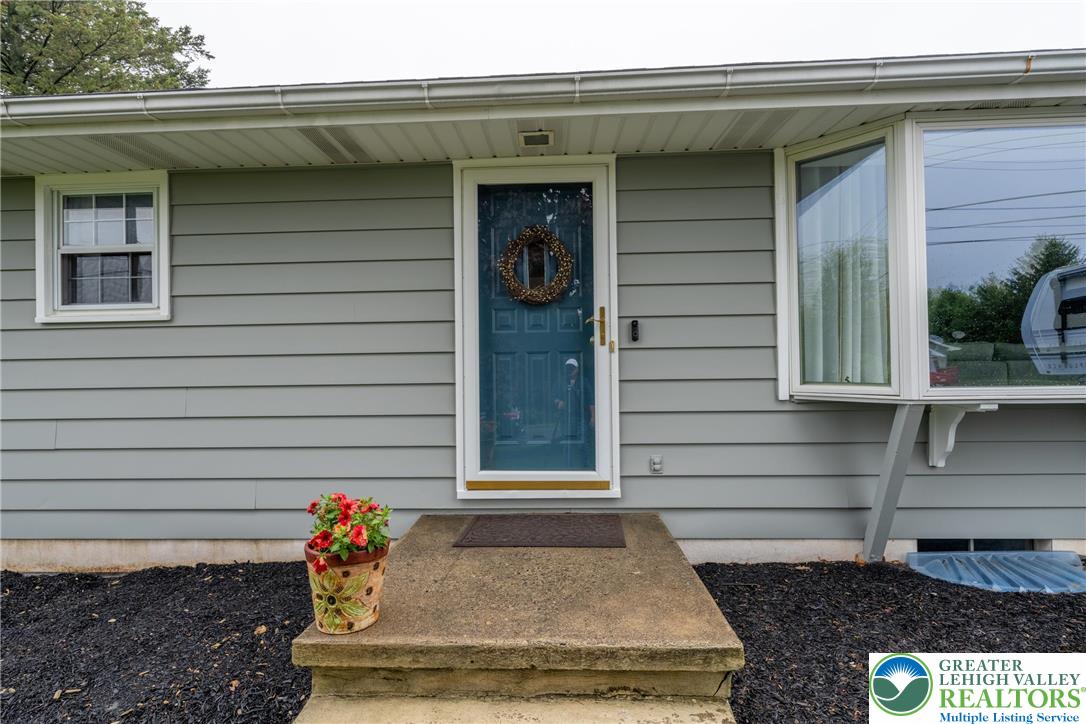 677 English Road Bath, PA 18014 - Photo 3 of 26 a front view of a house