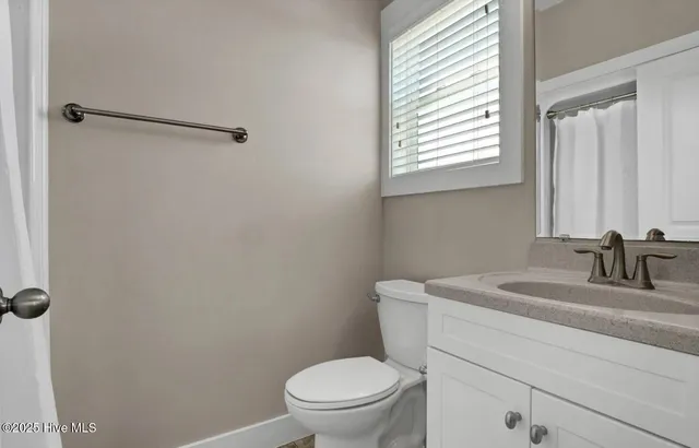 $2,300,000 | 105 Bay Court, North Topsail Beach, NC 28460