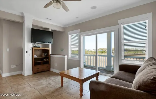 $2,300,000 | 105 Bay Court, North Topsail Beach, NC 28460