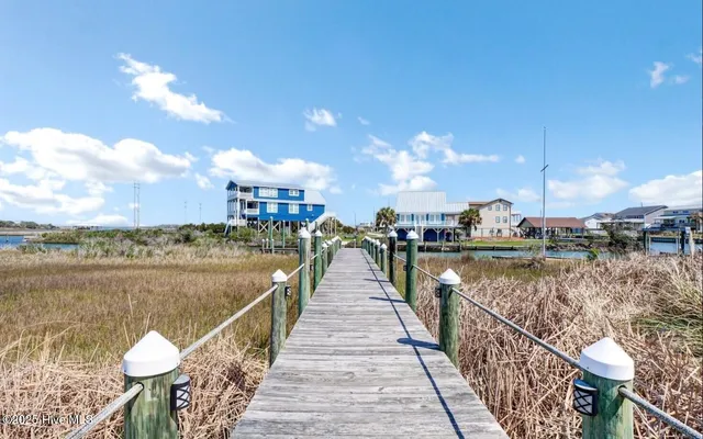 $2,300,000 | 105 Bay Court, North Topsail Beach, NC 28460