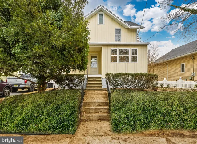 $499,900 | 432 West Pine Street, Audubon, NJ 08106