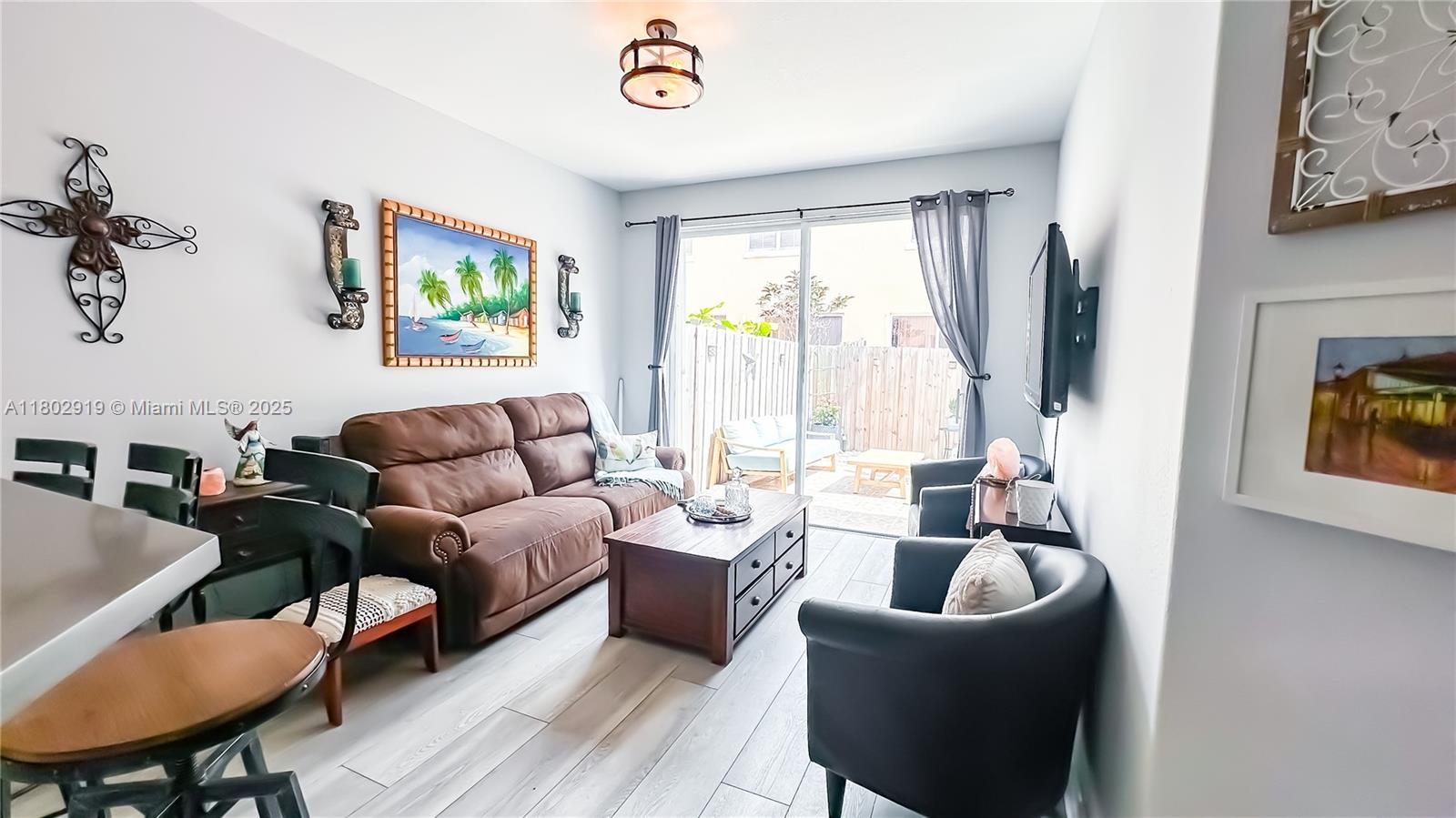 14969 Southwest 9th Terrace Miami, FL 33194 - Photo 7 of 18