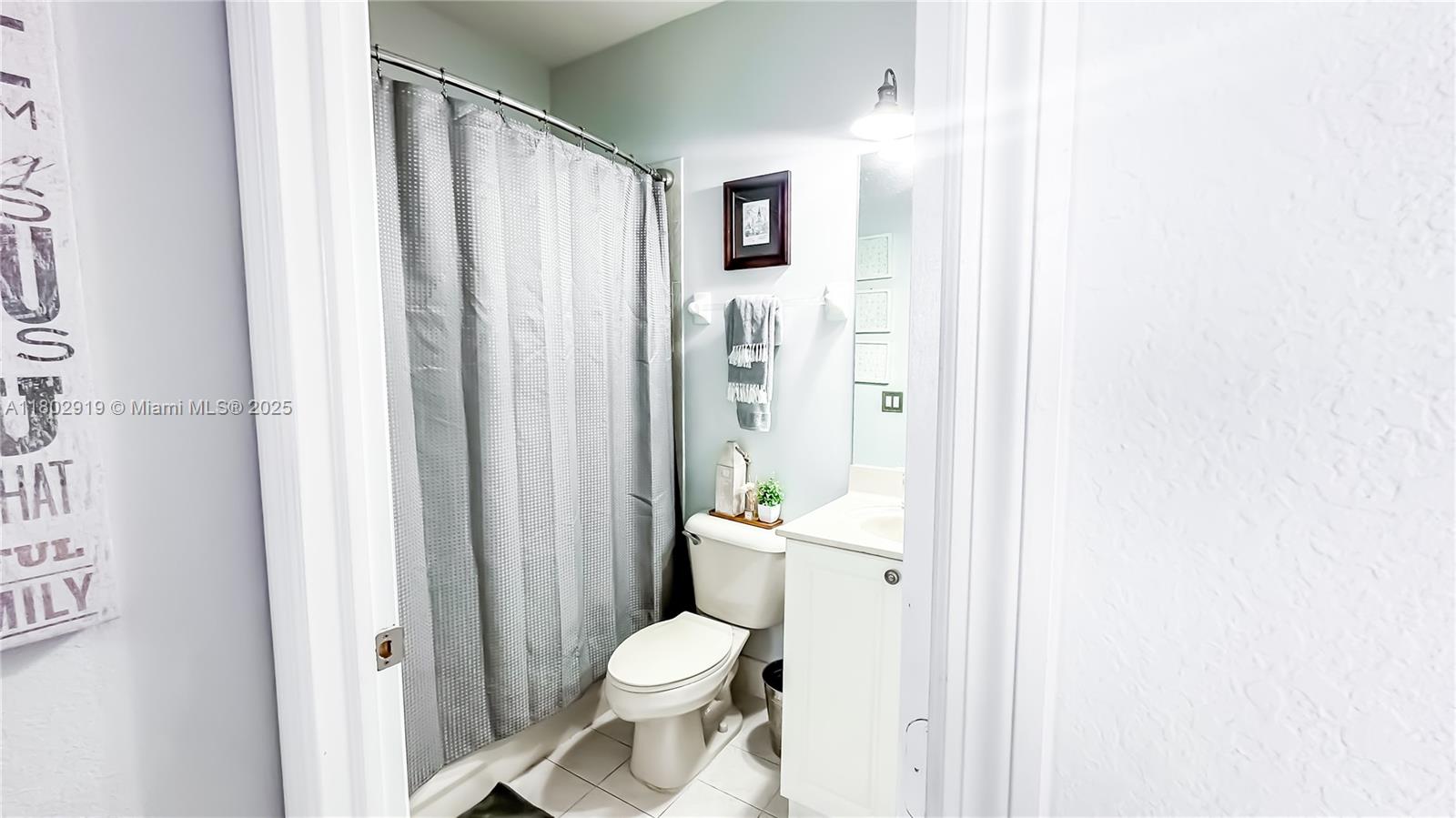 14969 Southwest 9th Terrace Miami, FL 33194 - Photo 8 of 18