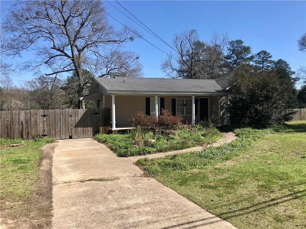 2513 Airport Road Opelika, AL 36801 - Photo 1 of 23 Gallery Image 1