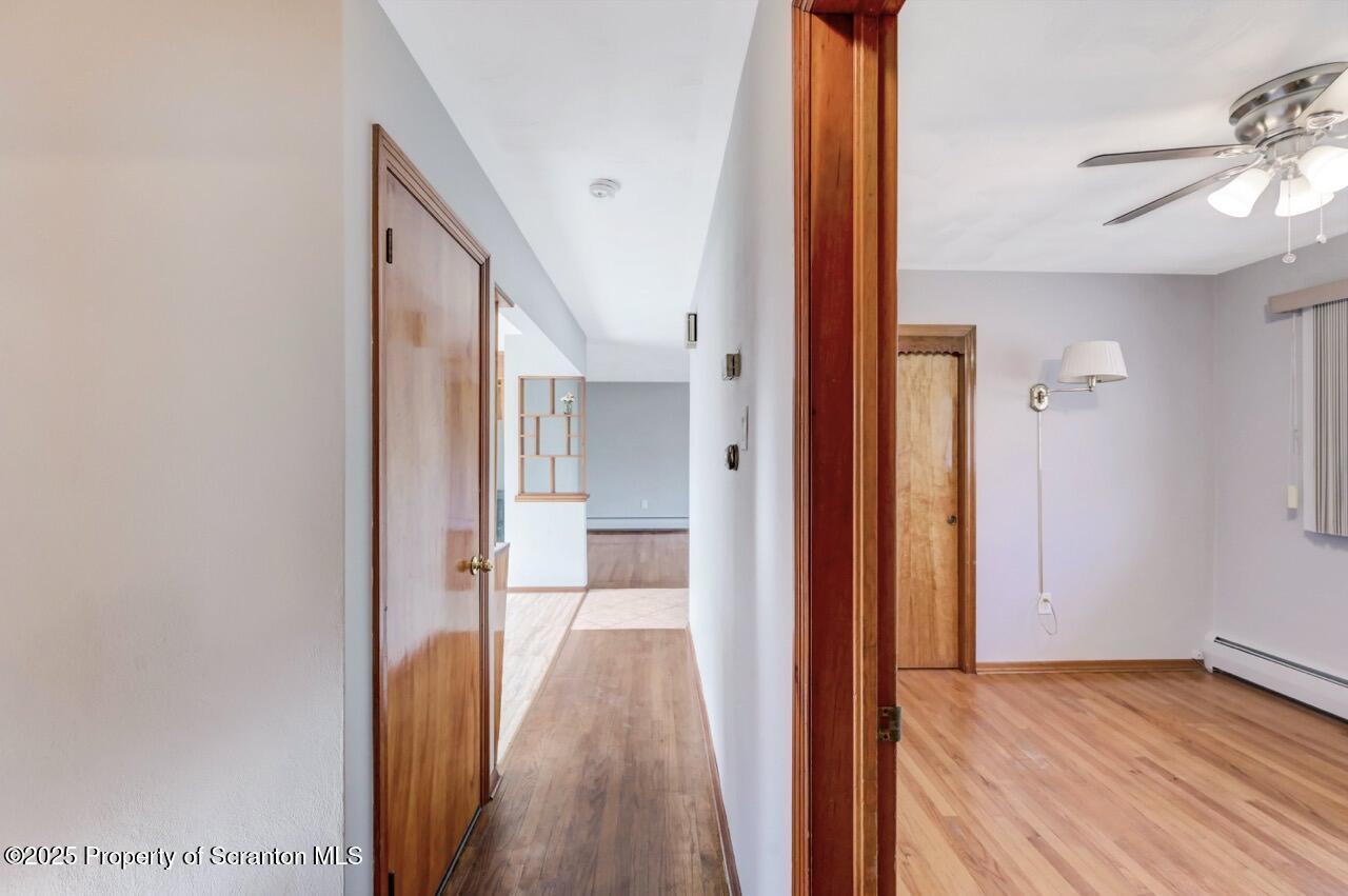 710 Griffin Road Moscow, PA 18444 - Photo 22 of 51 710 Griffin Rd 23 Large