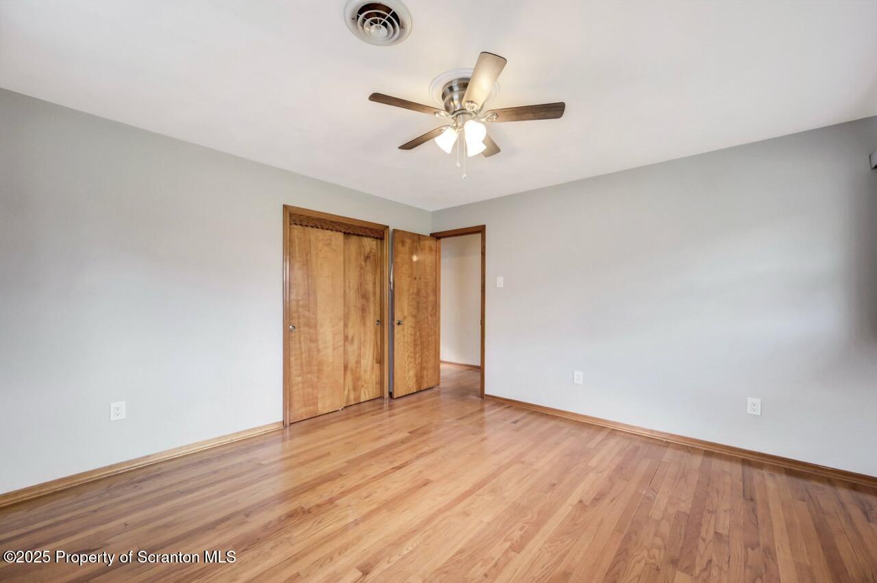 710 Griffin Road Moscow, PA 18444 - Photo 28 of 51 710 Griffin Rd 29 Large