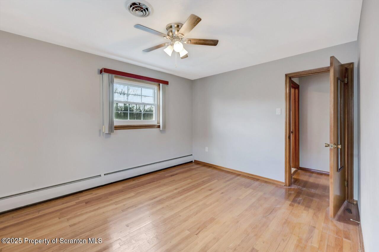710 Griffin Road Moscow, PA 18444 - Photo 34 of 51 710 Griffin Rd 35 Large